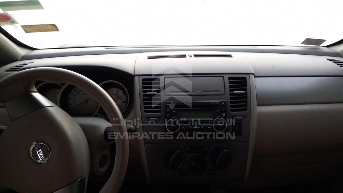 Photo 13 VIN: JN1CC13C0AT050335 - NISSAN TIIDA 