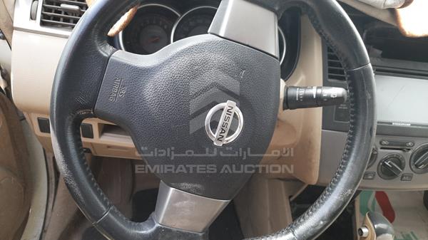 Photo 13 VIN: JN1CC13C28T007268 - NISSAN TIIDA 