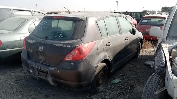 Photo 7 VIN: JN1CC13C28T007643 - NISSAN TIIDA 