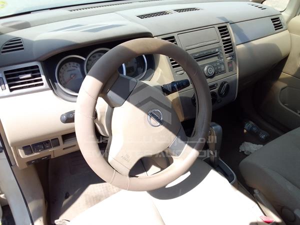 Photo 5 VIN: JN1CC13C29T025528 - NISSAN TIIDA 