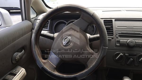 Photo 13 VIN: JN1CC13C29T029854 - NISSAN TIIDA 