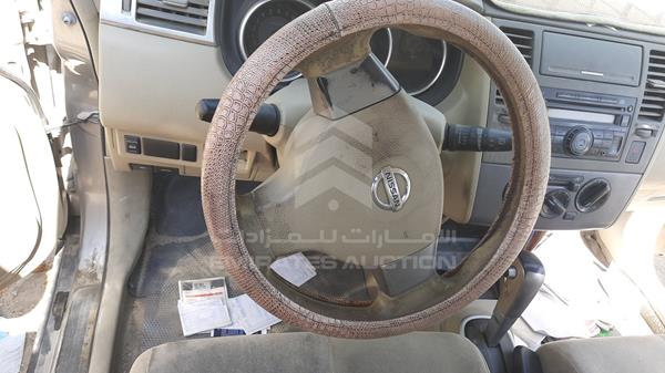 Photo 11 VIN: JN1CC13C68T016281 - NISSAN TIIDA 