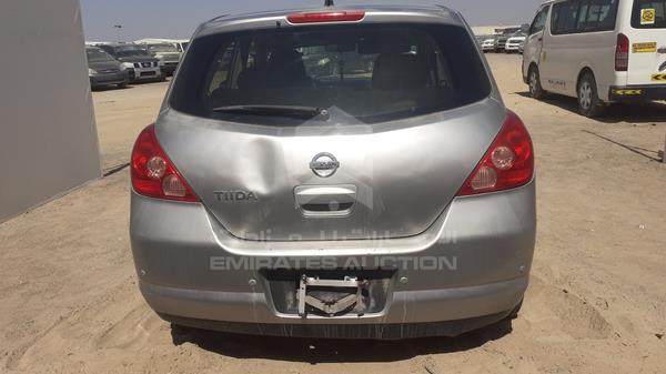 Photo 6 VIN: JN1CC13C78T008867 - NISSAN TIIDA 