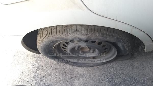 Photo 26 VIN: JN1CC13C88T013544 - NISSAN TIIDA 