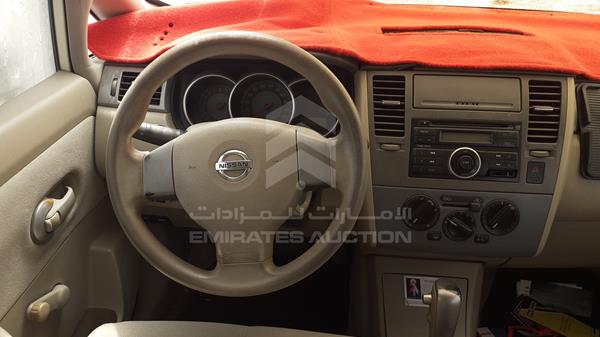 Photo 11 VIN: JN1CC13CX7T000910 - NISSAN TIIDA 