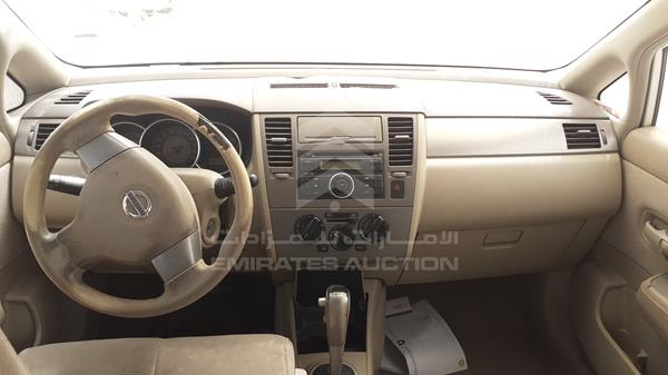 Photo 14 VIN: JN1CC13CX8T009785 - NISSAN TIIDA 