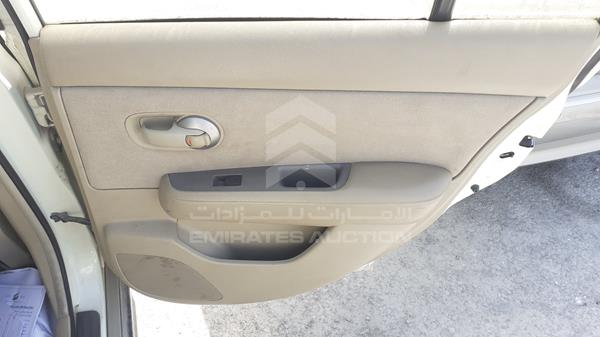 Photo 20 VIN: JN1CC13CX8T009785 - NISSAN TIIDA 