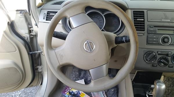 Photo 11 VIN: JN1CC13CX8T016428 - NISSAN TIIDA 