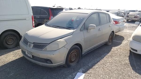 Photo 3 VIN: JN1CC13CX8T016428 - NISSAN TIIDA 