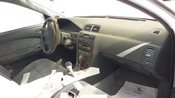 Photo 19 VIN: JN1CCUA32Z0003975 - NISSAN MAXIMA 