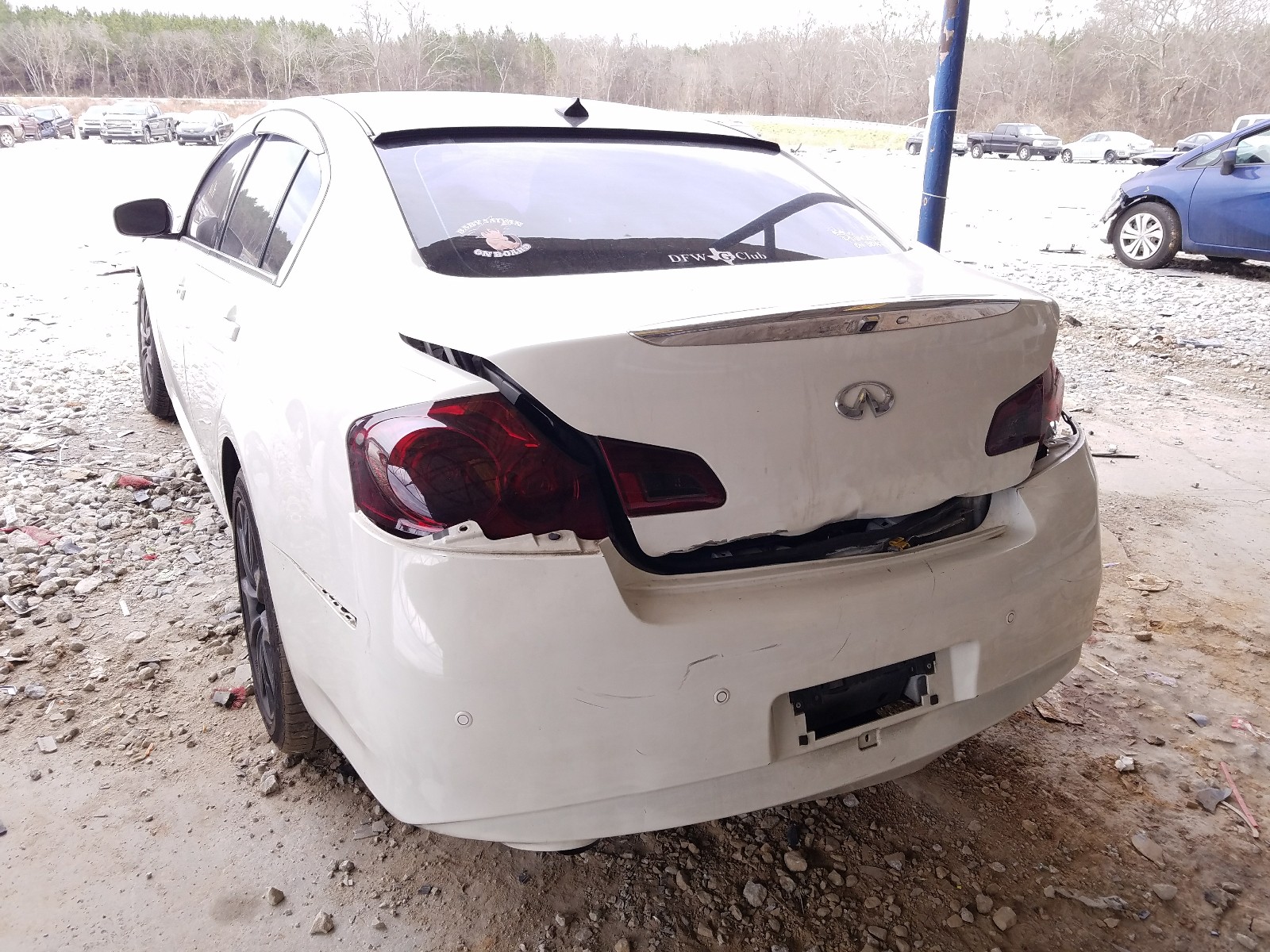 Photo 2 VIN: JN1CV6AP0BM505208 - INFINITI G37 BASE 