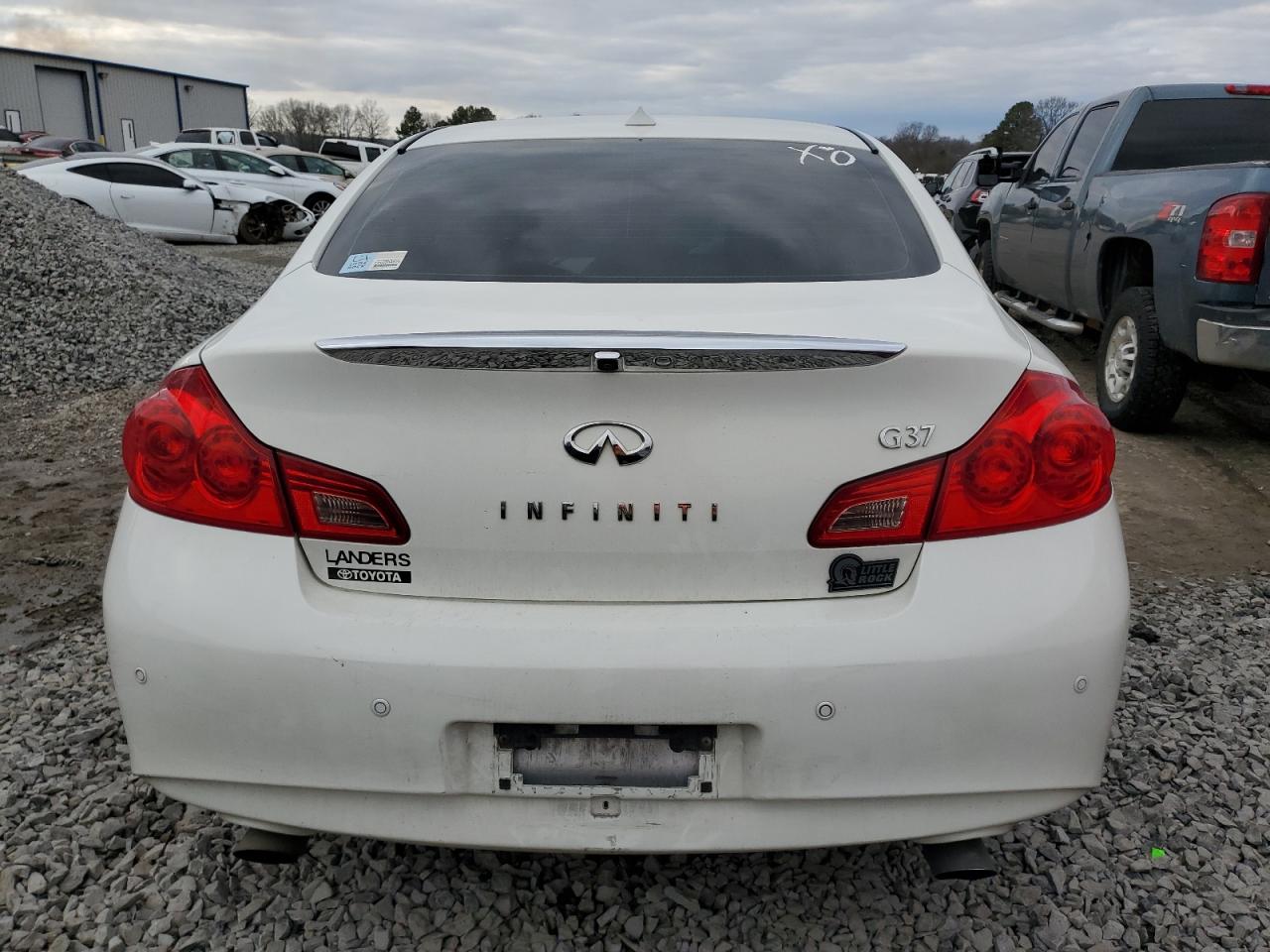 Photo 5 VIN: JN1CV6AP1DM711642 - INFINITI G 