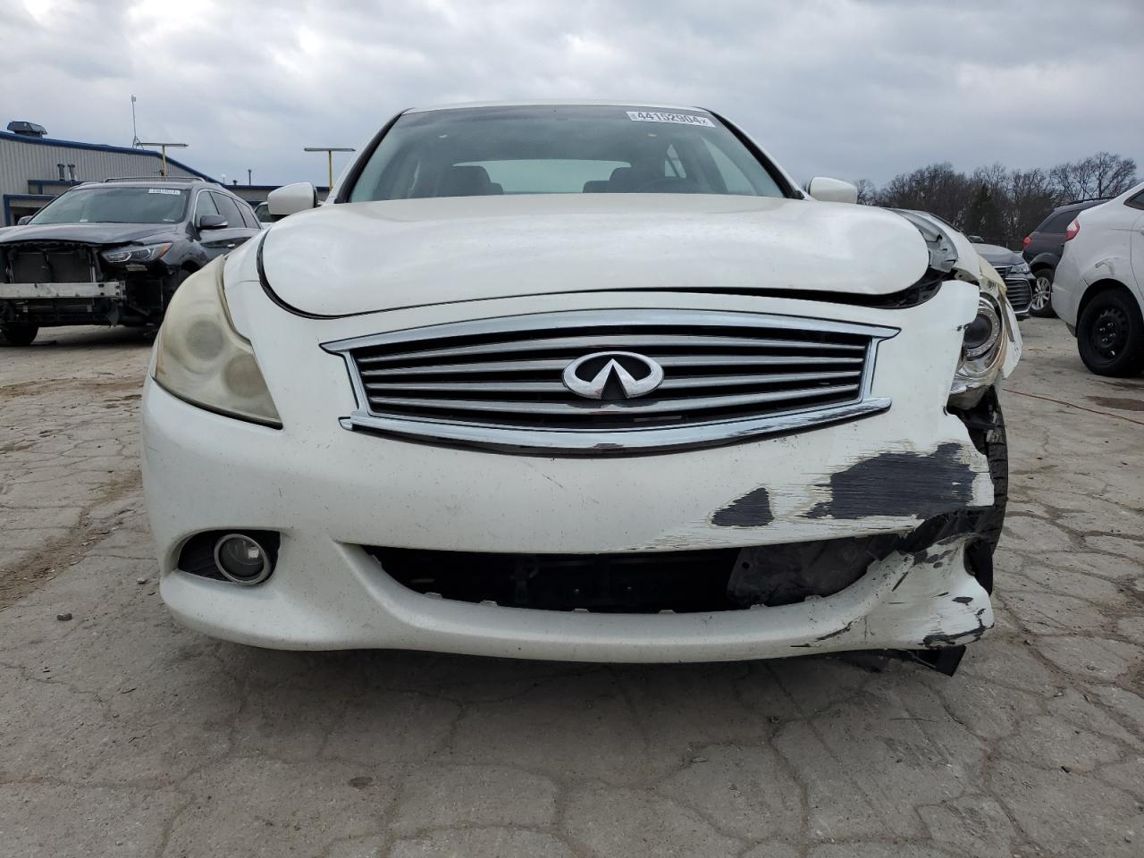 Photo 4 VIN: JN1CV6AP1DM718347 - INFINITI G 