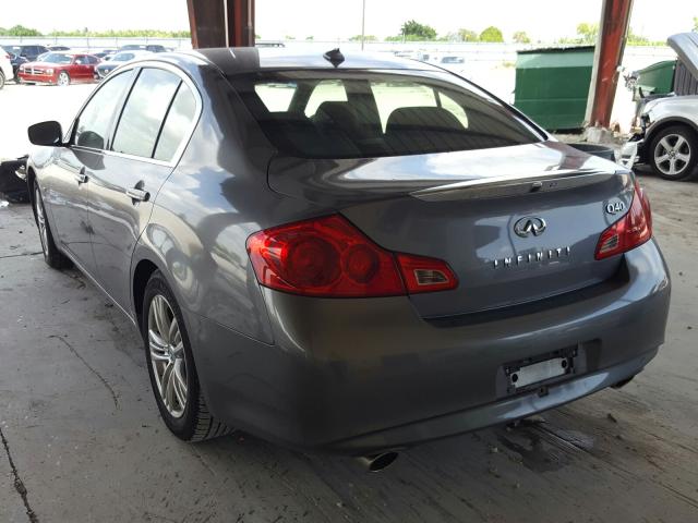 Photo 2 VIN: JN1CV6AP2FM500145 - INFINITI Q40 