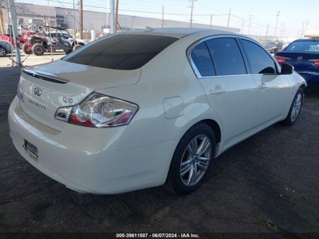 Photo 3 VIN: JN1CV6AP2FM502073 - INFINITI Q40 