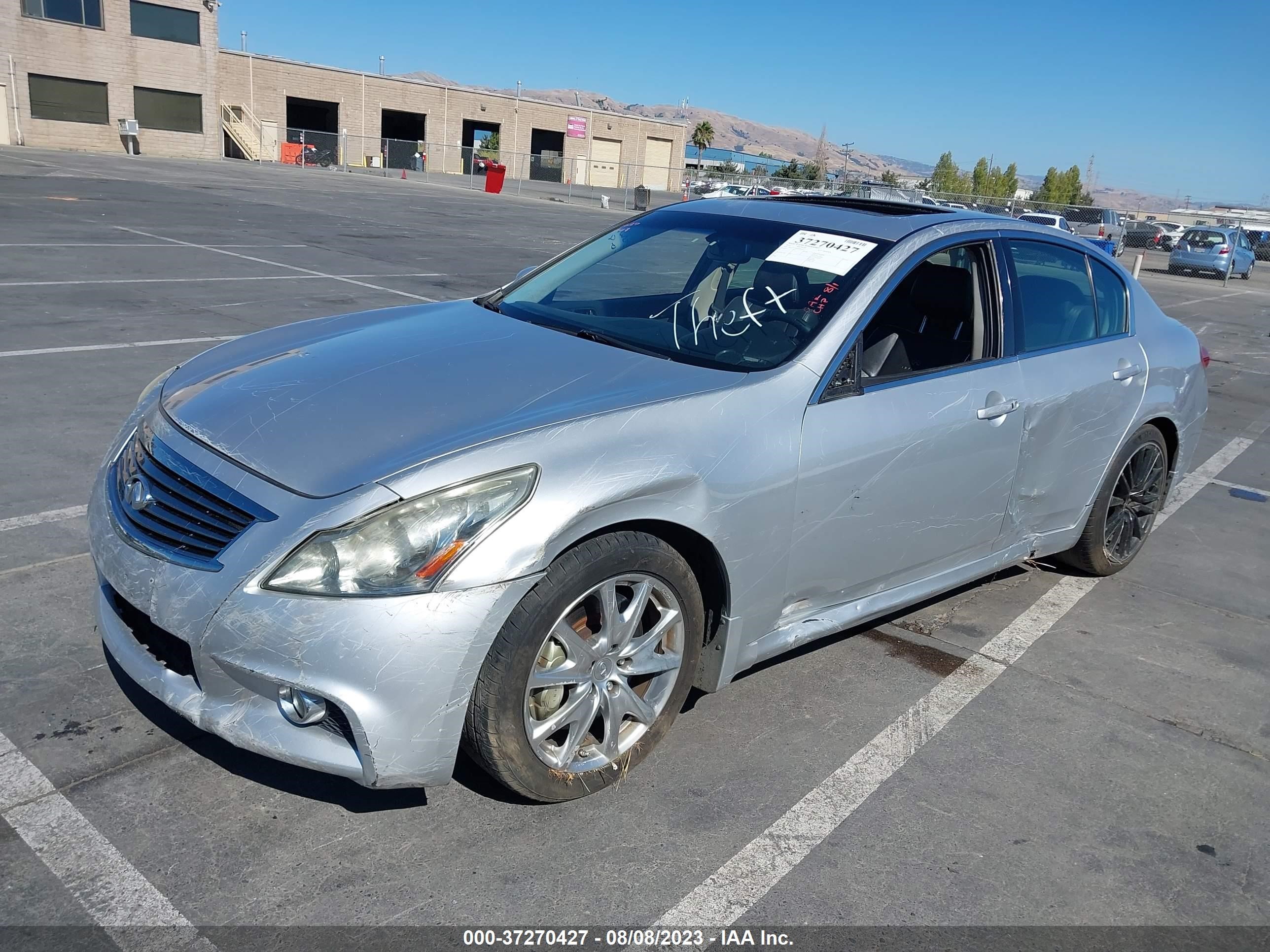 Photo 1 VIN: JN1CV6AP4AM402923 - INFINITI G 