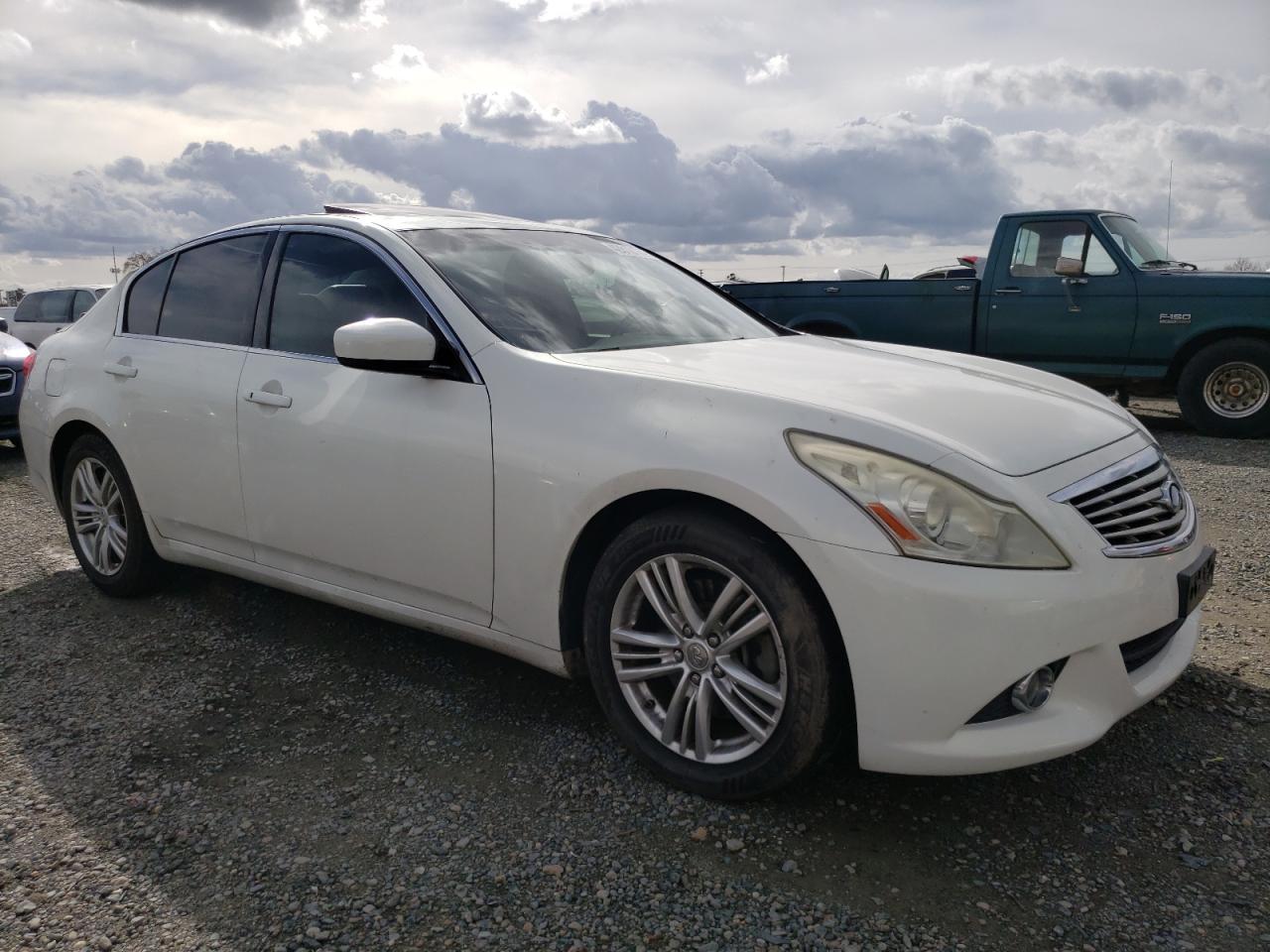 Photo 3 VIN: JN1CV6AP4CM622257 - INFINITI G 