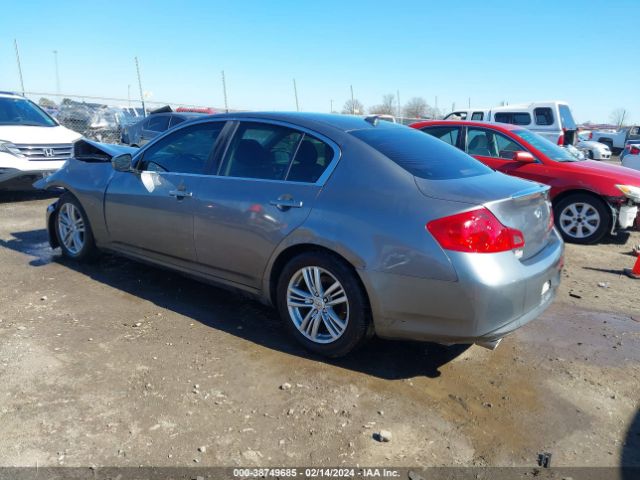 Photo 2 VIN: JN1CV6AP4FM500079 - INFINITI Q40 