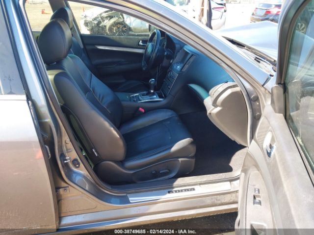 Photo 4 VIN: JN1CV6AP4FM500079 - INFINITI Q40 