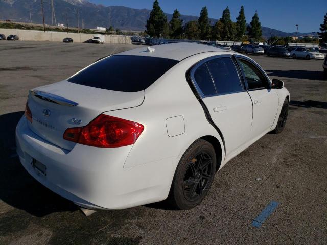 Photo 2 VIN: JN1CV6AP4FM580127 - INFINITI Q40 