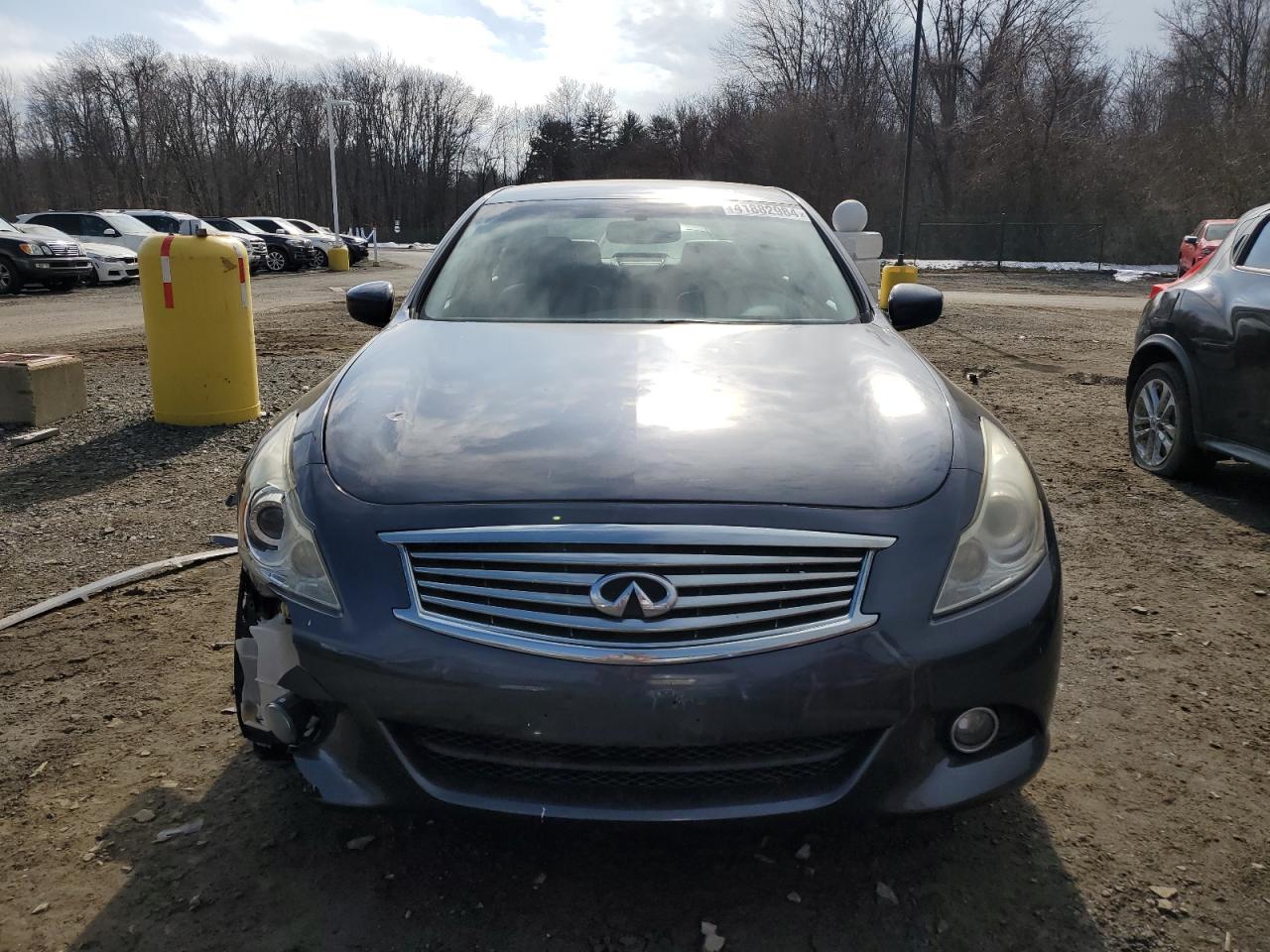 Photo 4 VIN: JN1CV6AP5BM506905 - INFINITI G 