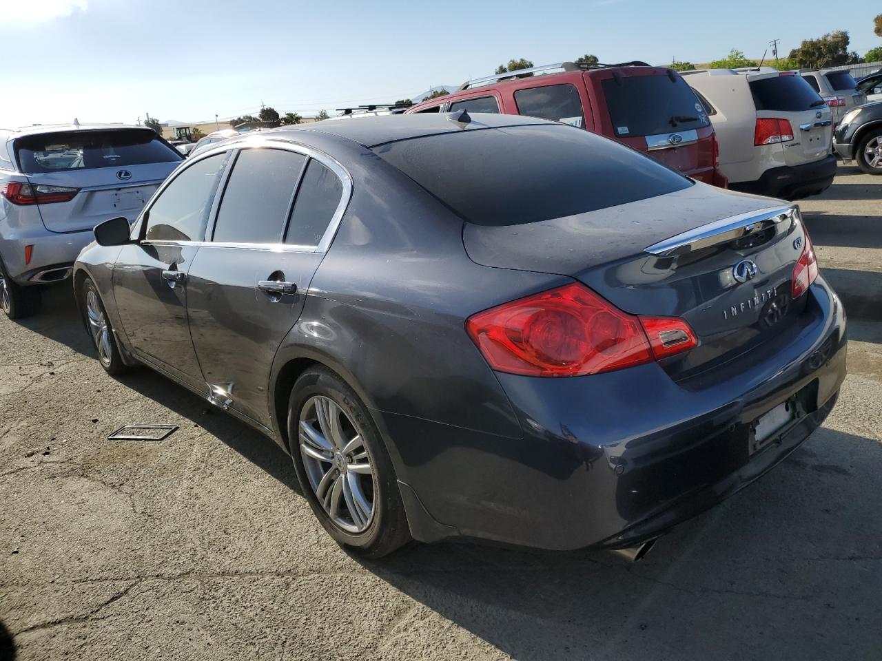 Photo 1 VIN: JN1CV6AP6DM715461 - INFINITI G 