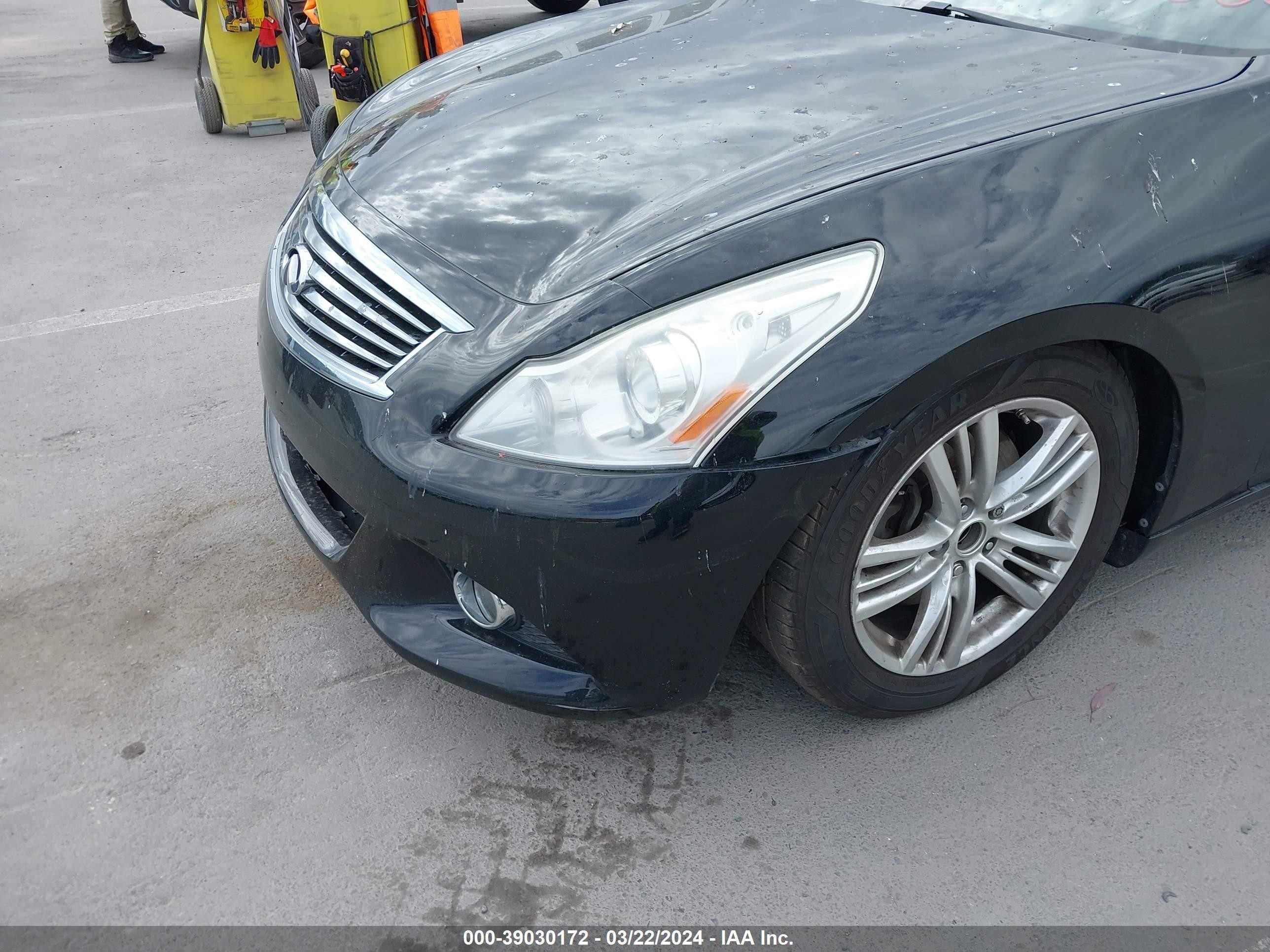 Photo 5 VIN: JN1CV6AP6DM725780 - INFINITI G 