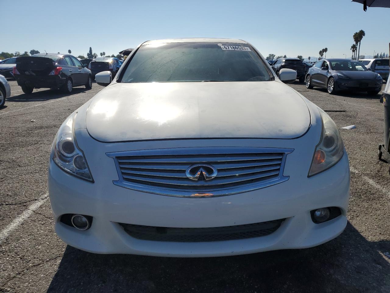 Photo 4 VIN: JN1CV6AP7CM623760 - INFINITI G 