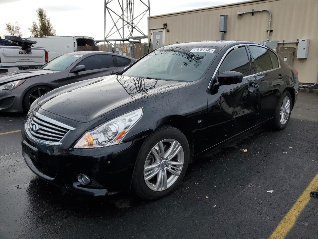 Photo 0 VIN: JN1CV6AP7FM500156 - INFINITI Q40 