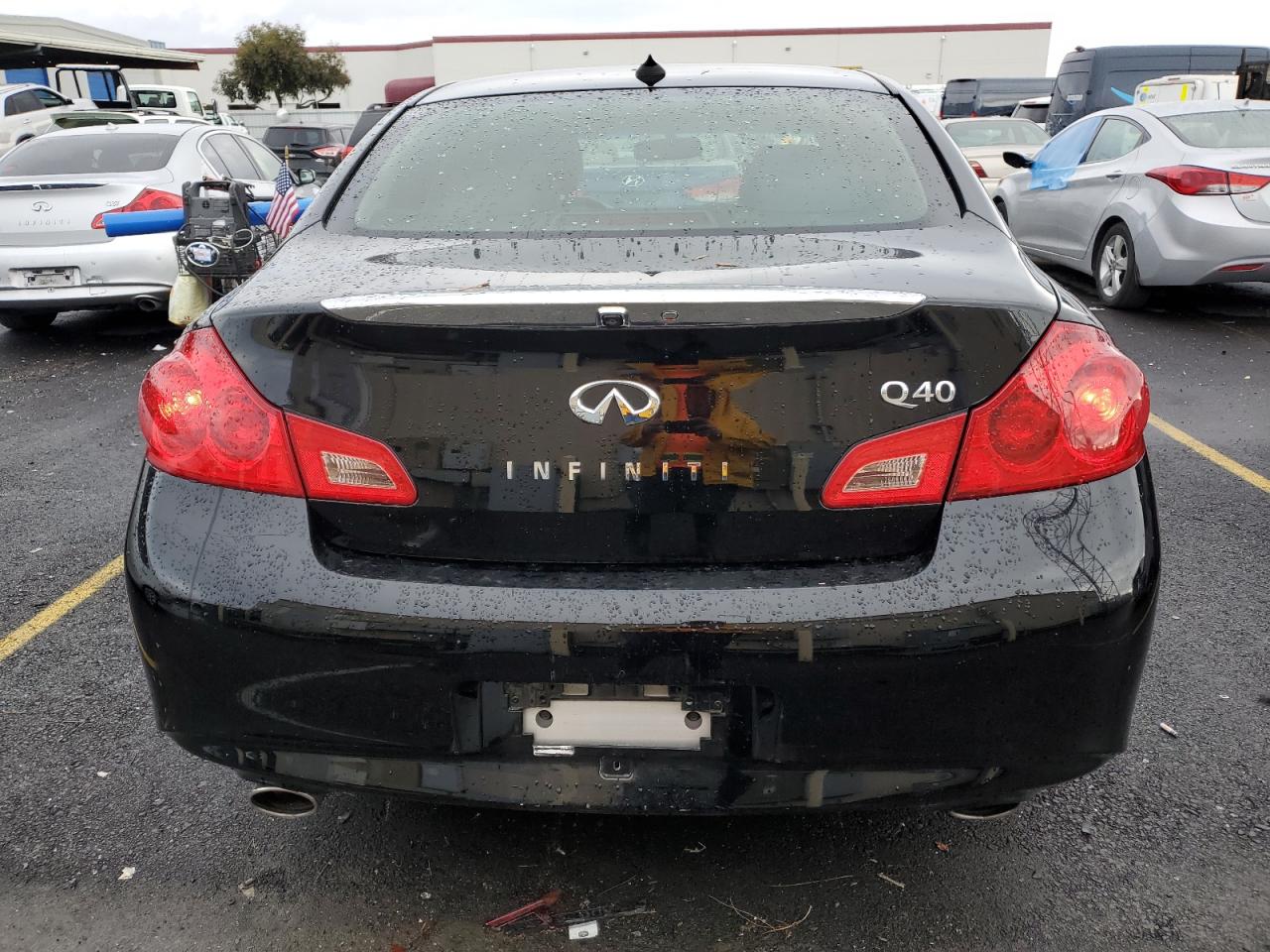 Photo 5 VIN: JN1CV6AP7FM500156 - INFINITI Q40 