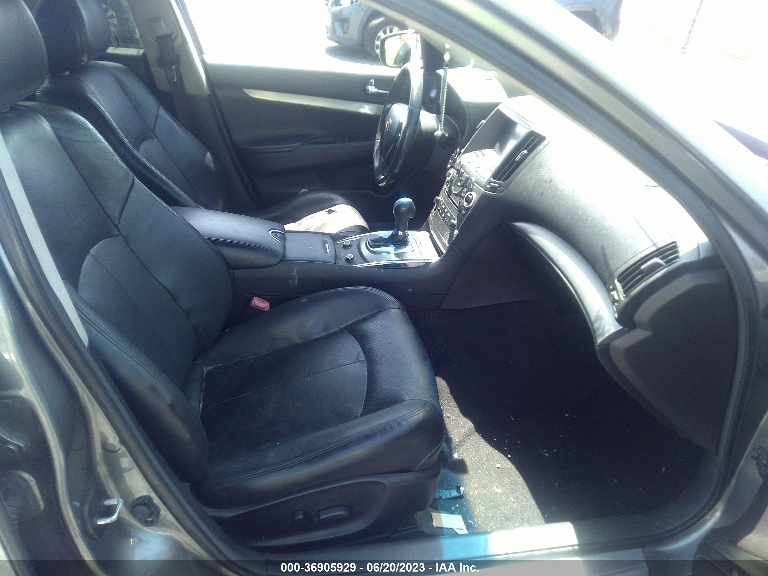 Photo 4 VIN: JN1CV6AP7FM500660 - INFINITI Q40 