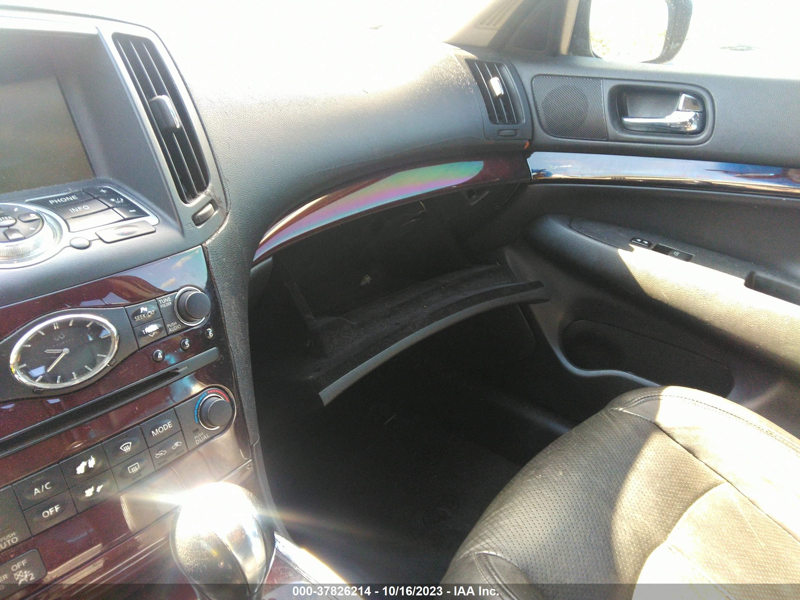 Photo 5 VIN: JN1CV6AP8BM503366 - INFINITI G 