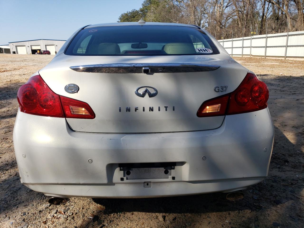 Photo 5 VIN: JN1CV6AP8DM303882 - INFINITI G 