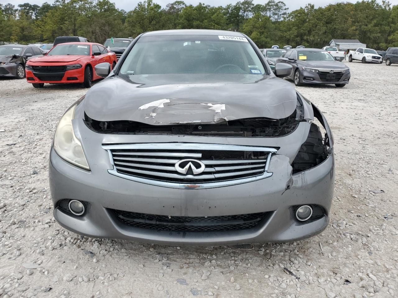 Photo 4 VIN: JN1CV6AP8DM724341 - INFINITI G 