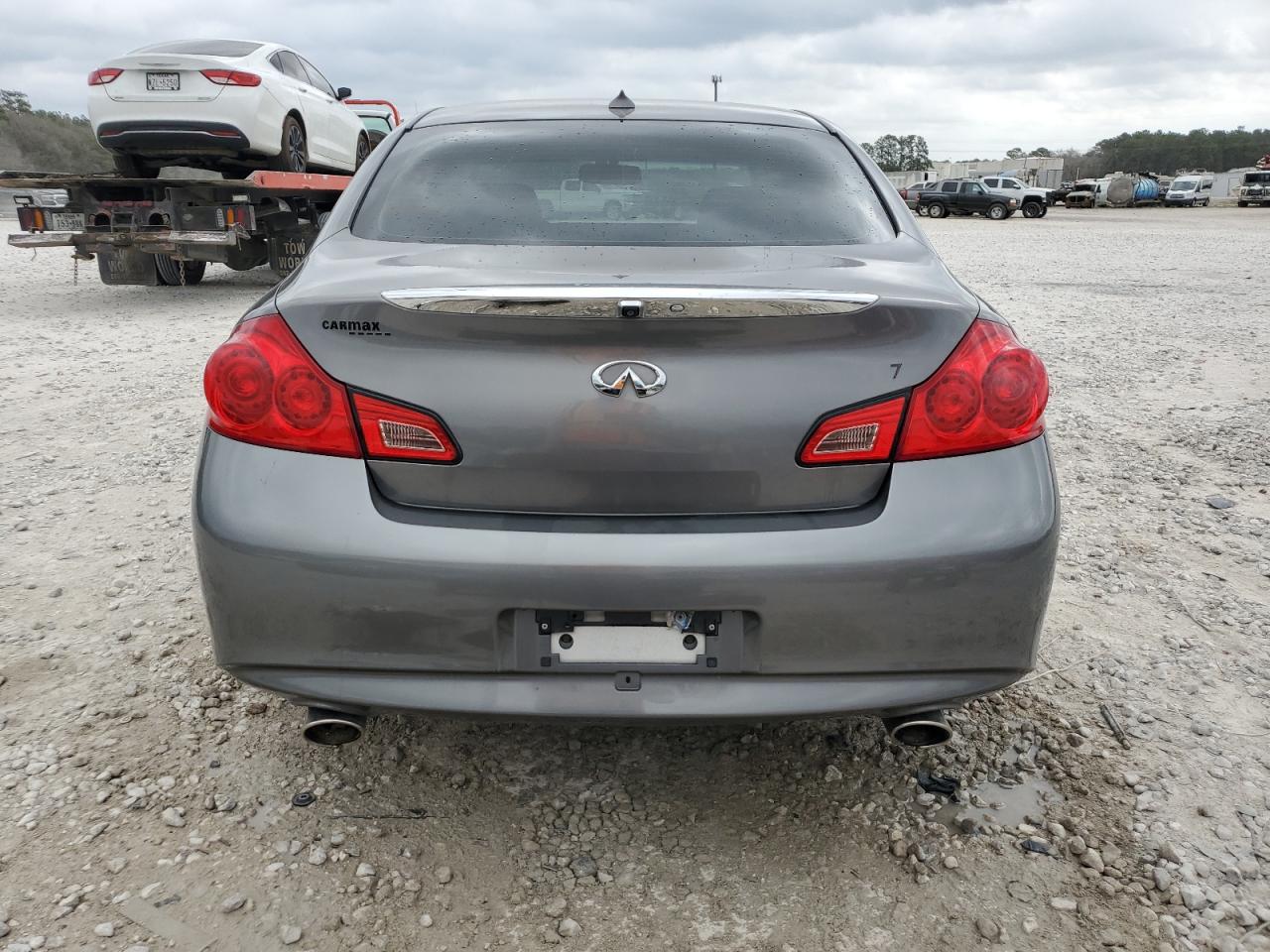 Photo 5 VIN: JN1CV6AP8DM724341 - INFINITI G 