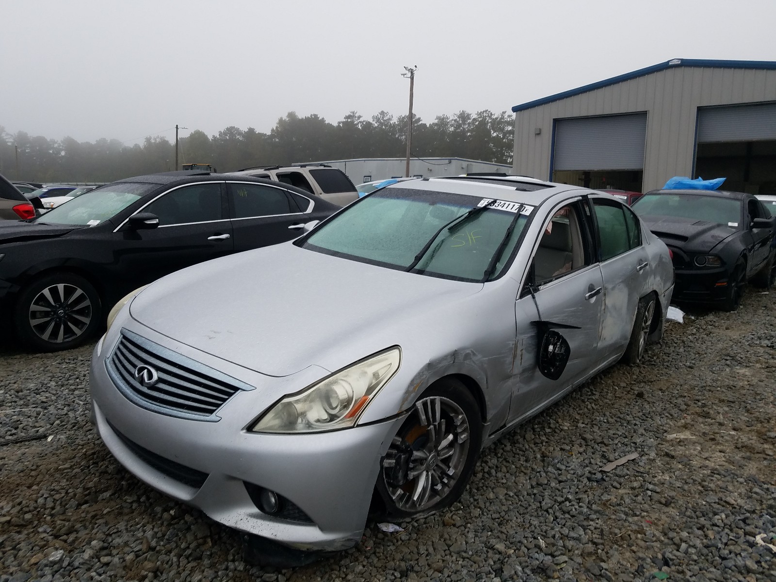 Photo 1 VIN: JN1CV6AP9AM200840 - INFINITI G37 BASE 