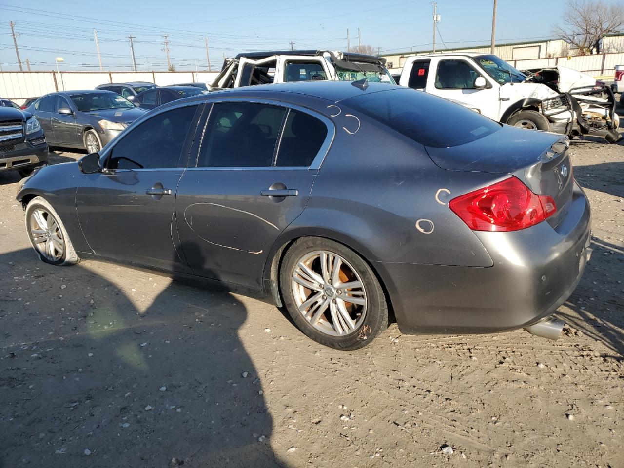 Photo 1 VIN: JN1CV6AP9AM402559 - INFINITI G 