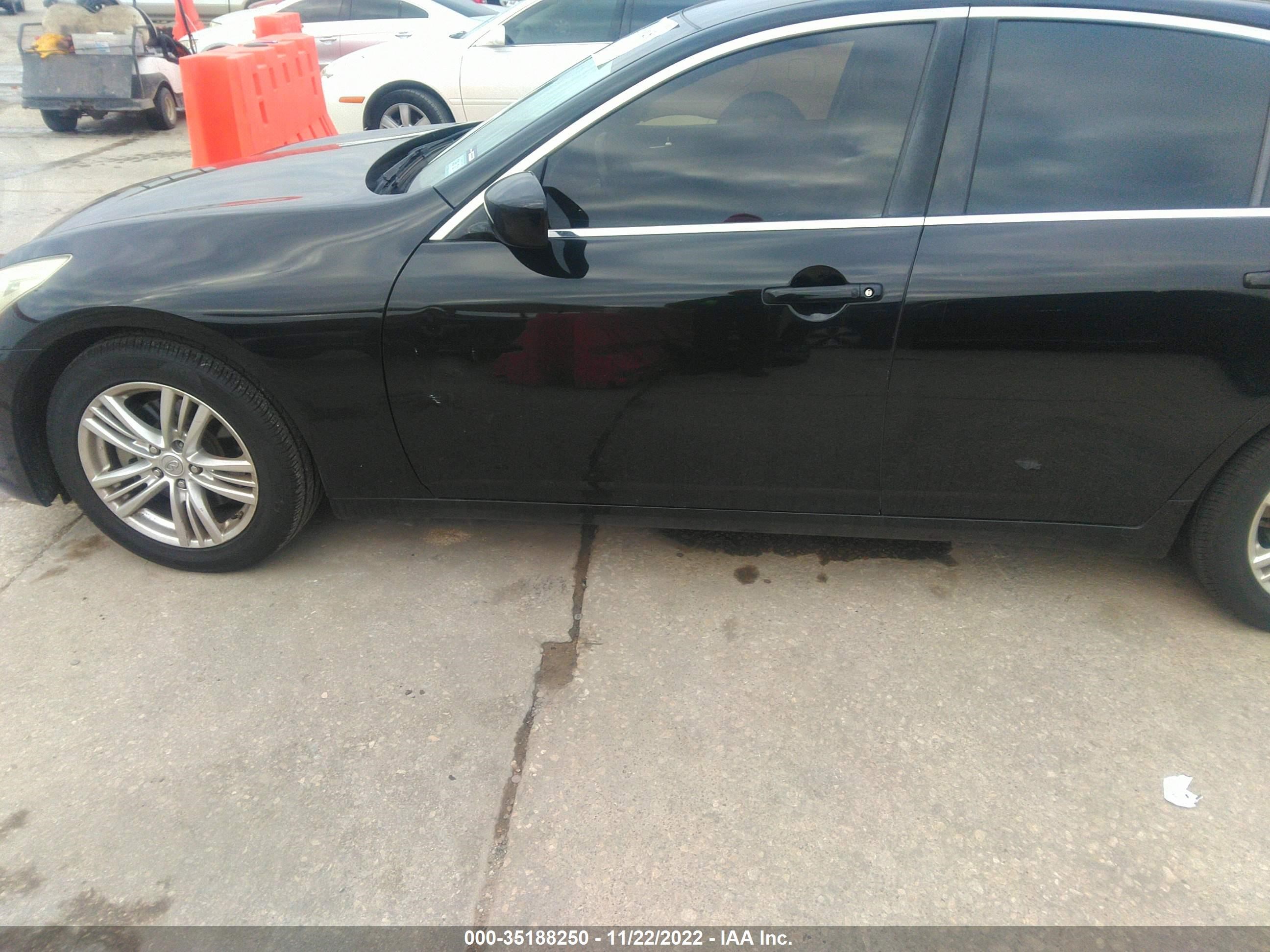 Photo 5 VIN: JN1CV6AP9DM306029 - INFINITI G 