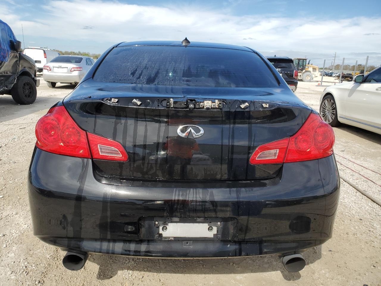 Photo 5 VIN: JN1CV6AP9FM501339 - INFINITI Q40 