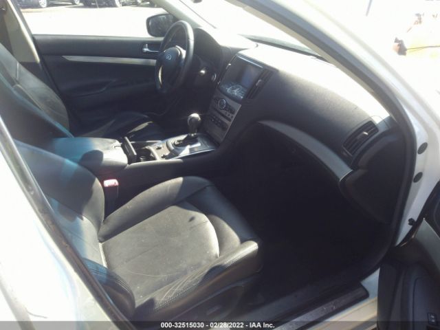 Photo 4 VIN: JN1CV6AP9FM580737 - INFINITI Q40 