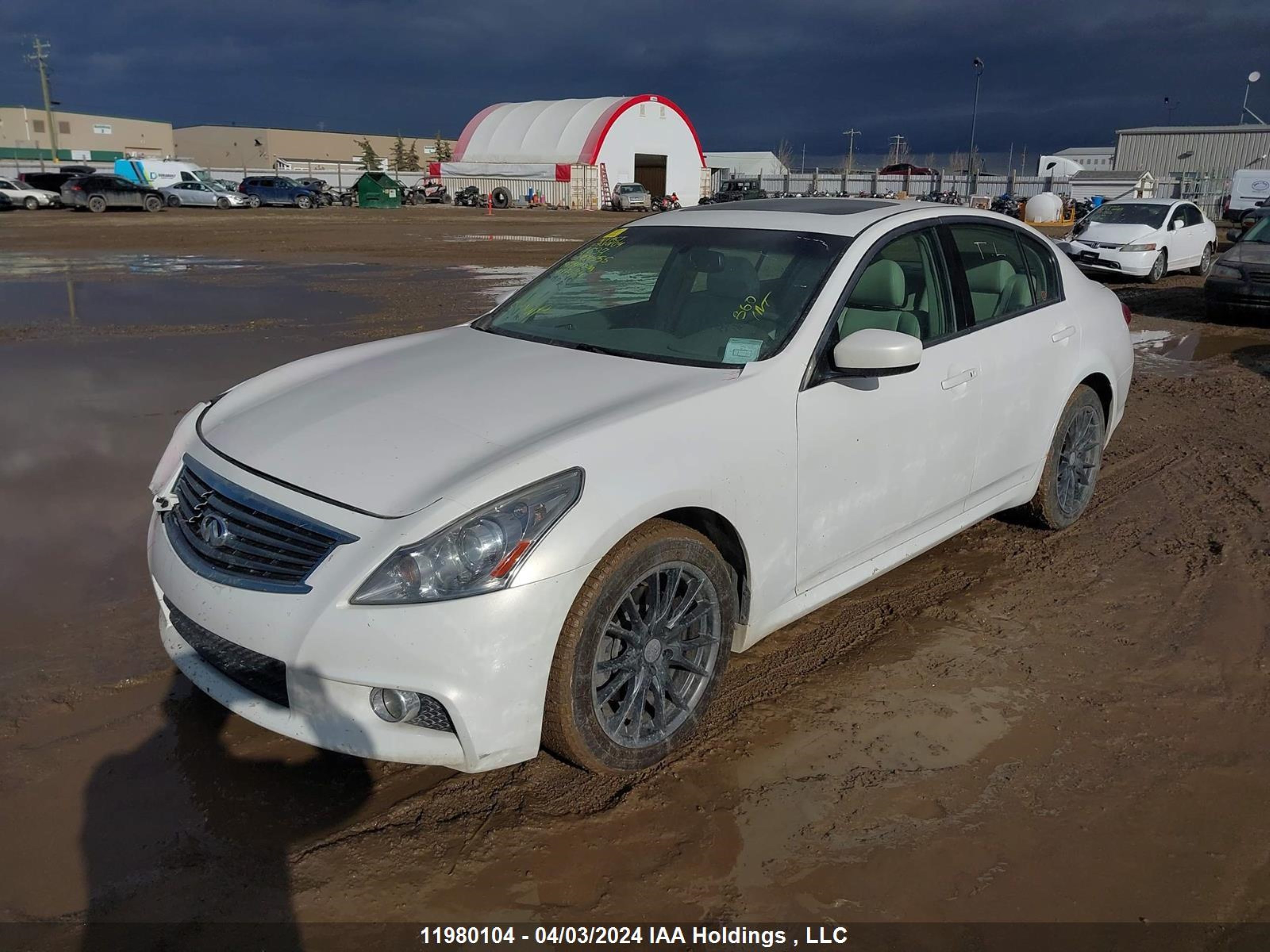 Photo 1 VIN: JN1CV6AR0BM404655 - INFINITI G 