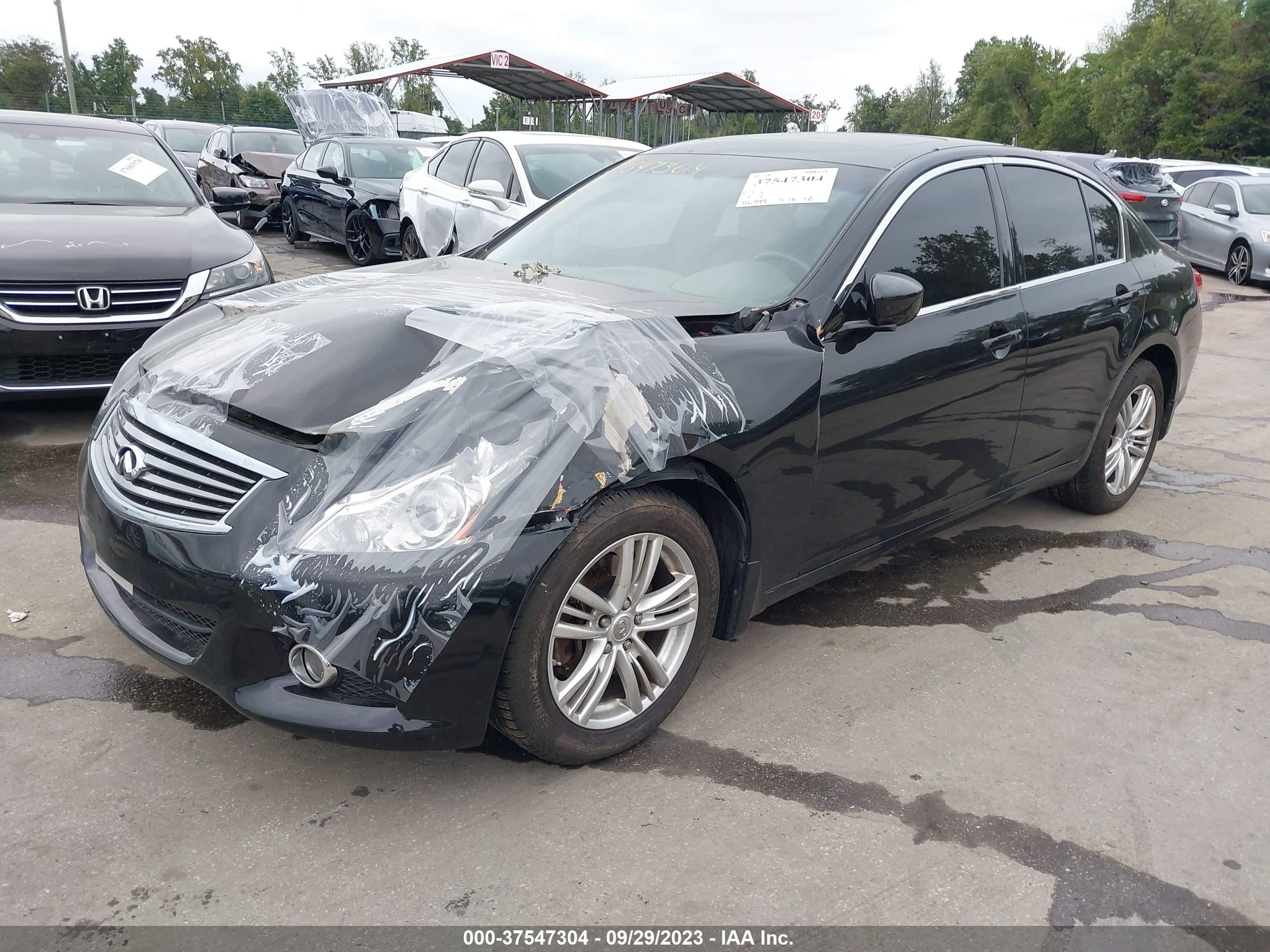 Photo 1 VIN: JN1CV6AR0CM972275 - INFINITI G 