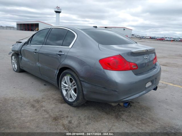 Photo 2 VIN: JN1CV6AR0FM521254 - INFINITI Q40 