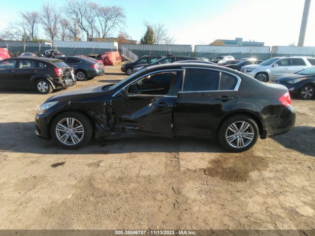 Photo 5 VIN: JN1CV6AR1BM411680 - INFINITI G37 SEDAN 