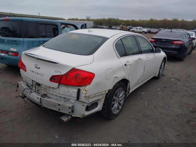 Photo 3 VIN: JN1CV6AR1DM355436 - INFINITI G37X 