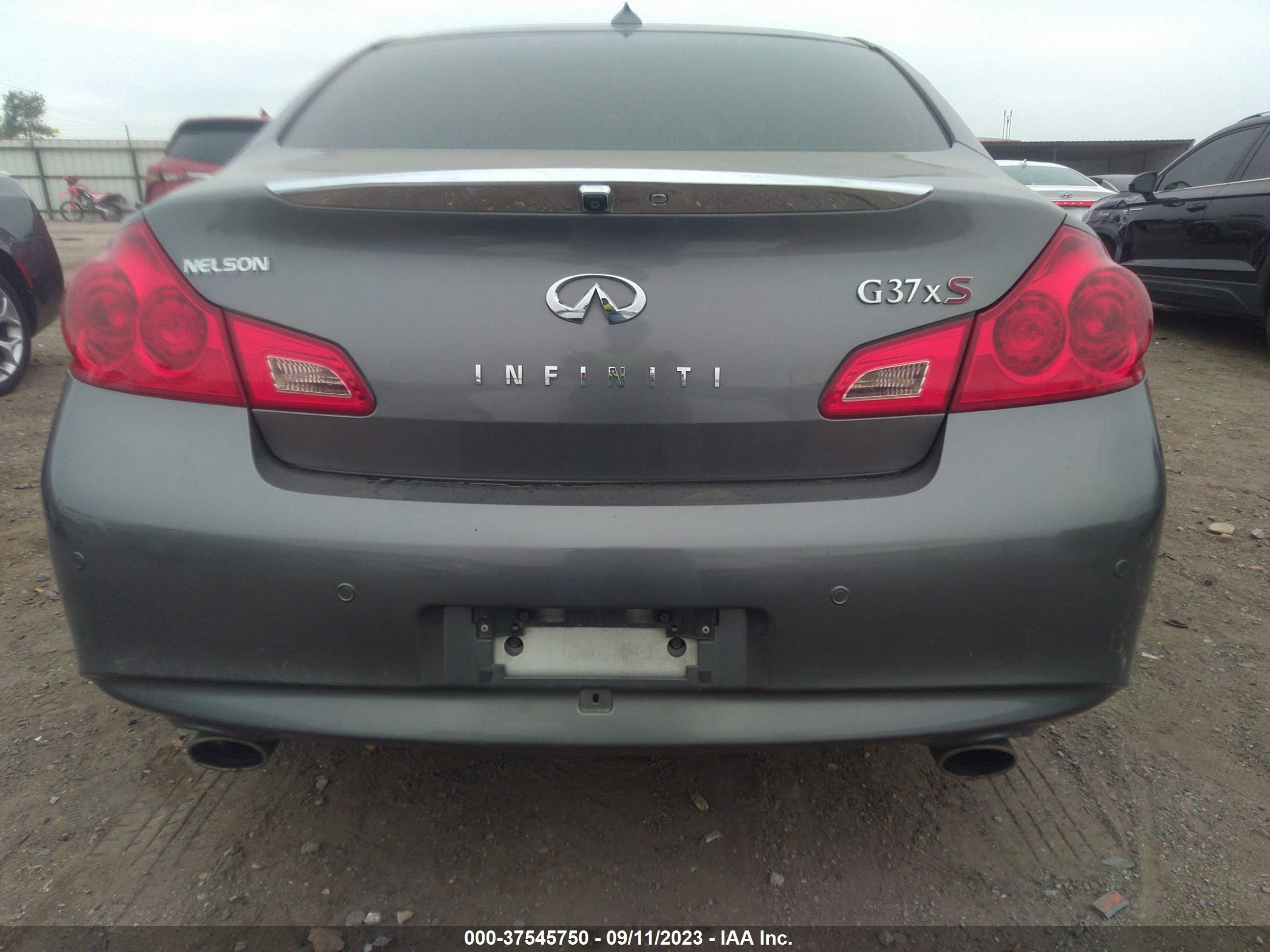 Photo 16 VIN: JN1CV6AR1DM752371 - INFINITI G 