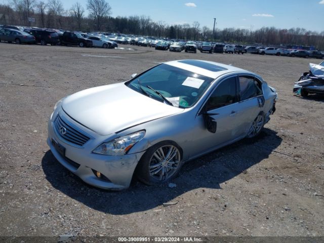 Photo 1 VIN: JN1CV6AR1FM520310 - INFINITI Q40 