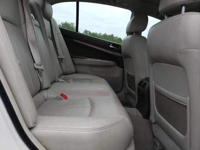 Photo 5 VIN: JN1CV6AR1FM523210 - INFINITI Q40 