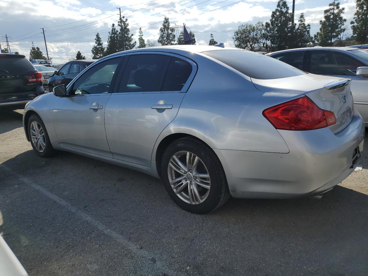 Photo 1 VIN: JN1CV6AR2AM451894 - INFINITI G 