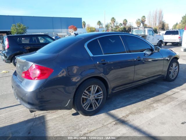 Photo 3 VIN: JN1CV6AR2BM353627 - INFINITI G37X 